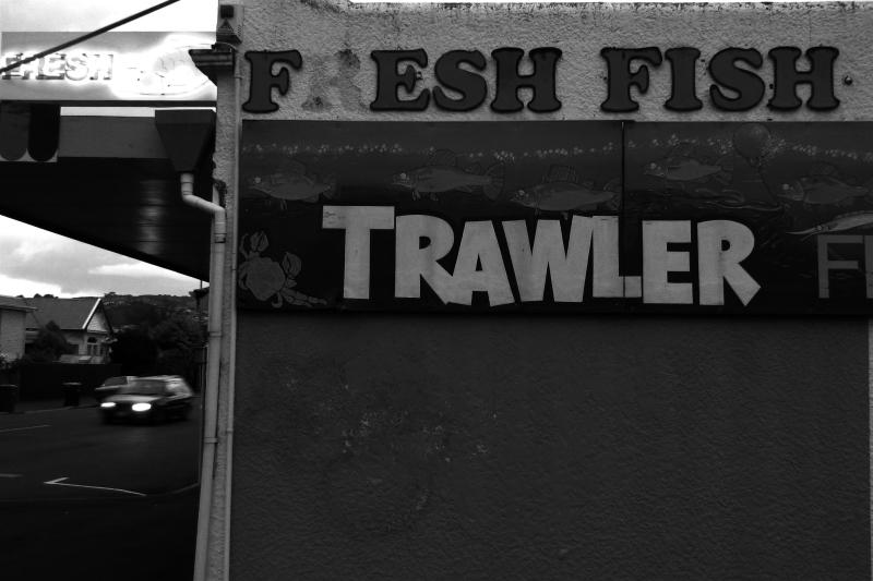 F esh Fish Trawler