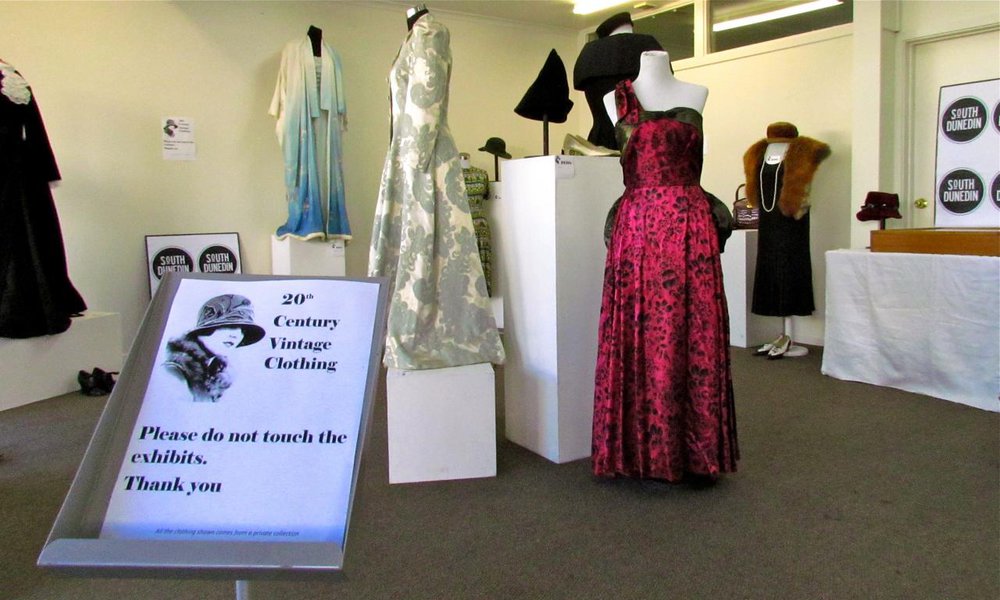 20th Century Vintage Clothing