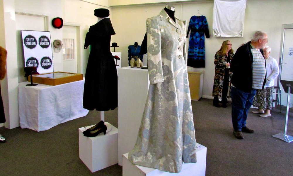 20th Century Vintage Clothing