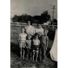 Jean (Jamille) George and George Barbara Visit to the Langston Family