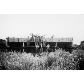 Amputees at work (2)