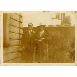 Joe and Linda Isaac (nee Thompstone)