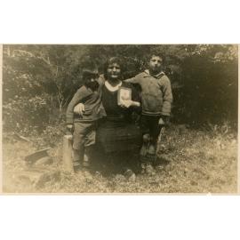 Hala Isaac with her children, Tony and Kelly Isaac