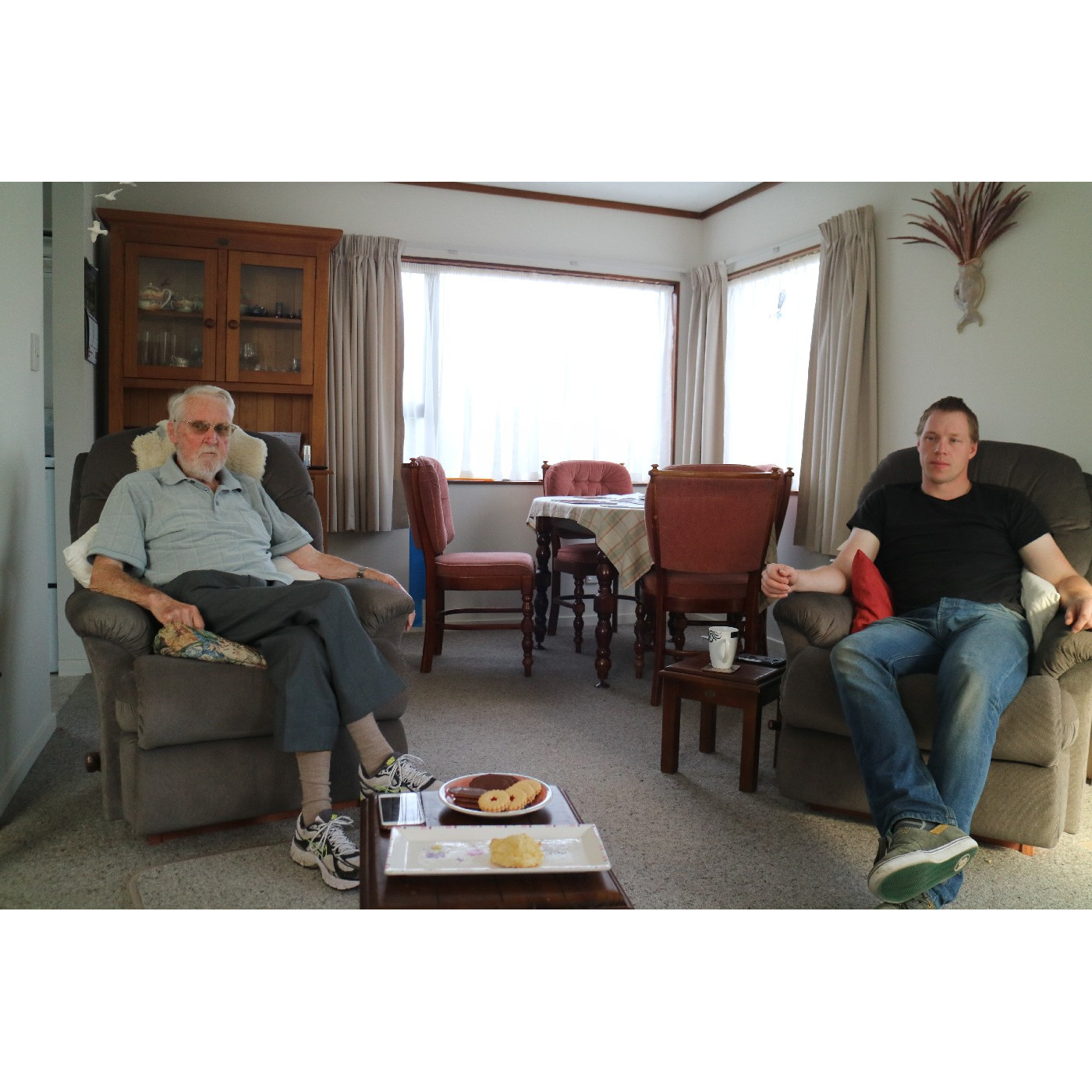 The History of Search and Rescue in Otago 5 : Radios and Pigeon Carriers