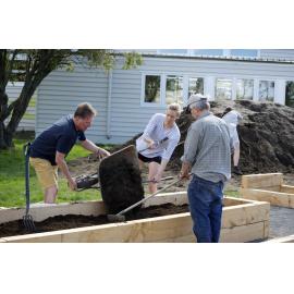 GrowSouth Working Bee 12 October 2013