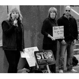 Dunedin protest against the sale of synthetic cannabis products