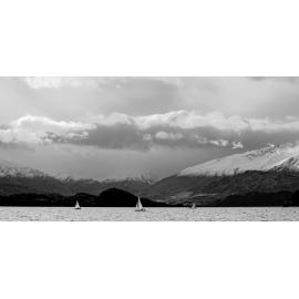 Sailing Lake Wanaka