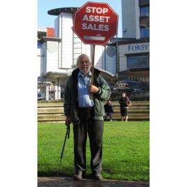 "Keep our Assets" Rally in Dunedin