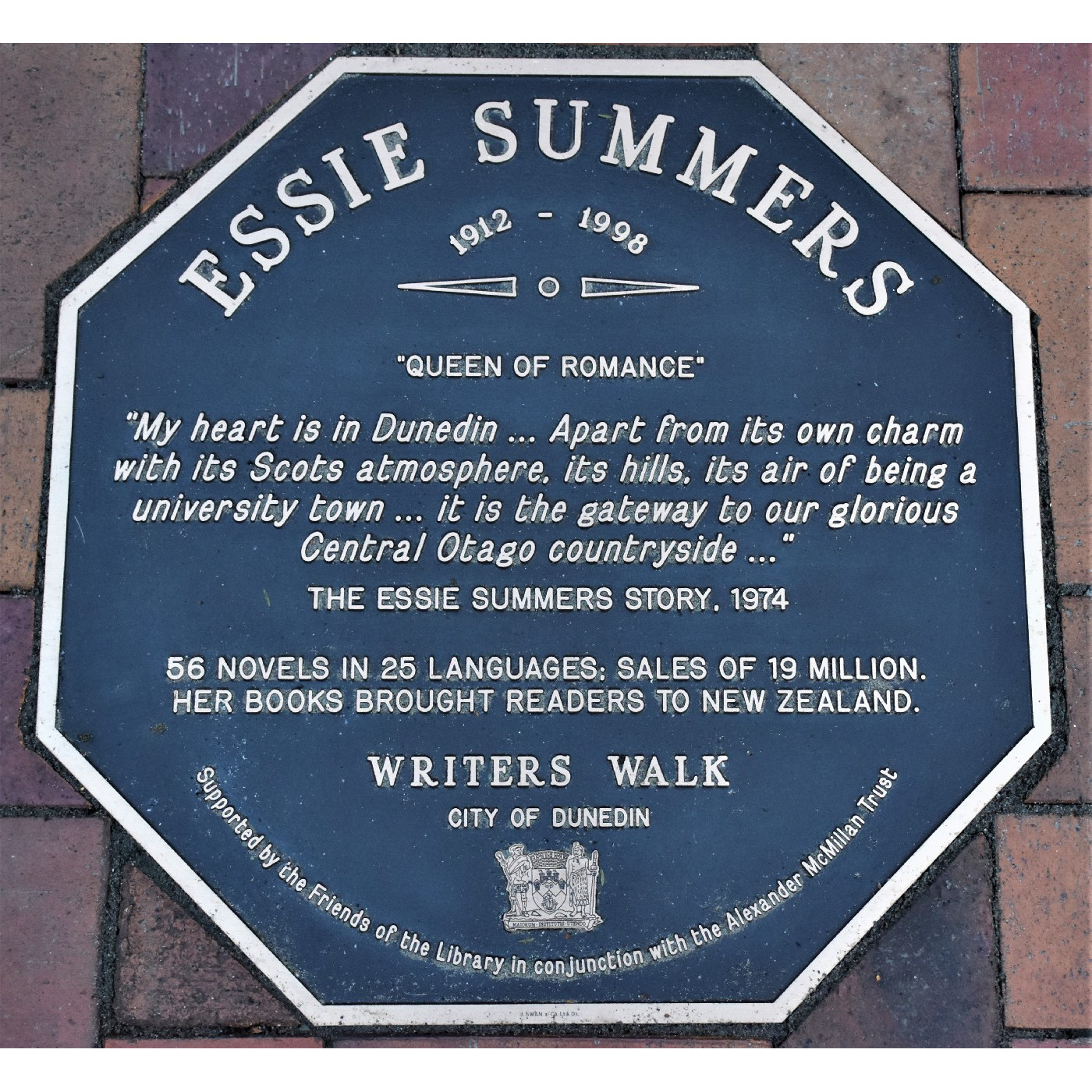 Essie Summers Plaque – Dunedin Writers' Walk