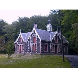 Southern Heritage Trust Member Visits: Chingford Stables