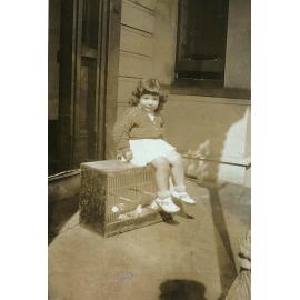  A young Suzanne Kallil