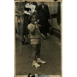 Tommy Williams as a7yr old.