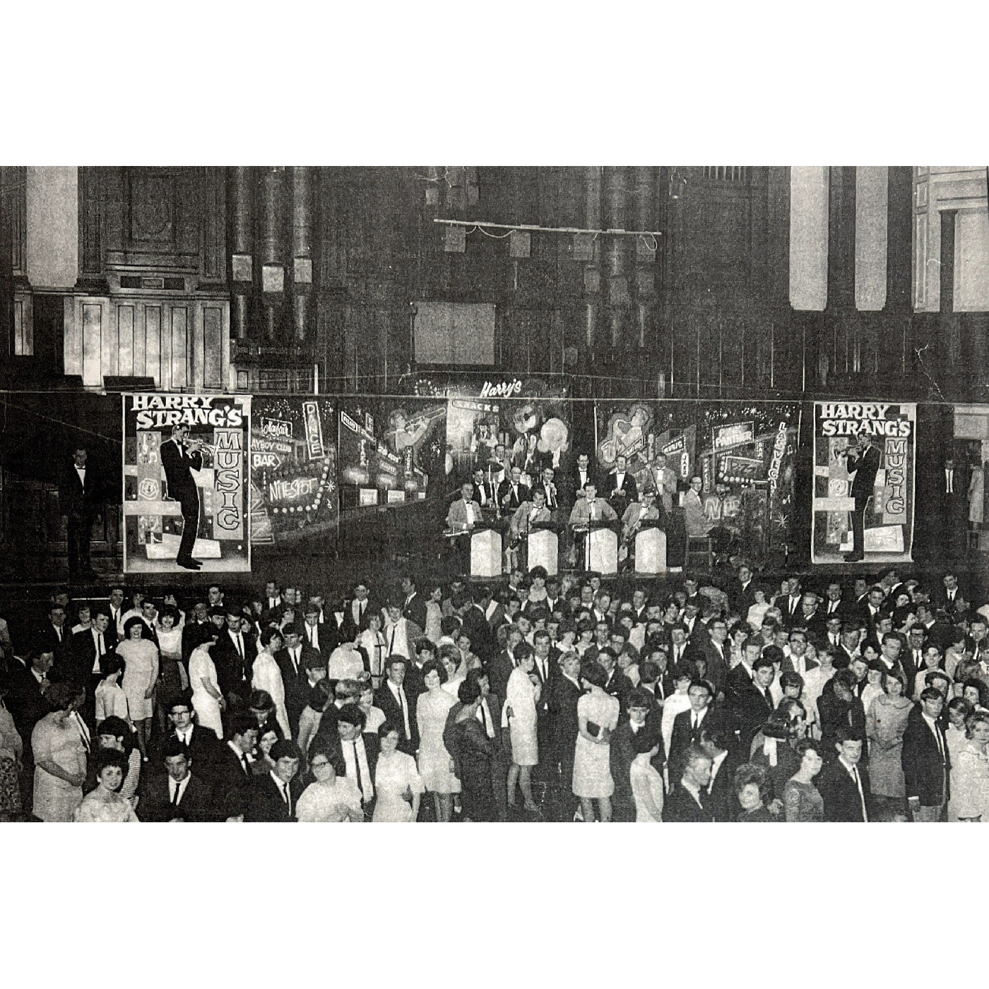 Transcript of interview with John Farry for the Dunedin Dance Halls project