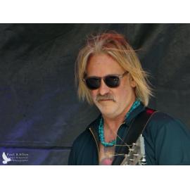 Waitati Music Festival by Paul S Allen: Robots in Love