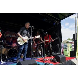 Waitati Music Festival by Paul S Allen: Shakes and the Trouble Makers