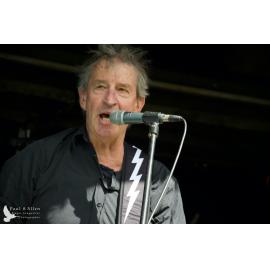 Waitati Music Festival by Paul S Allen: Shakes and the Trouble Makers