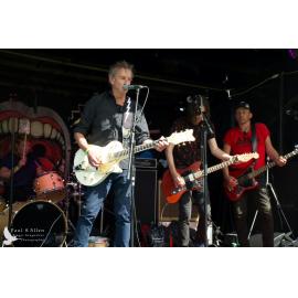 Waitati Music Festival by Paul S Allen: Shakes and the Trouble Makers