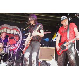 Waitati Music Festival by Paul S Allen: Shakes and the Trouble Makers