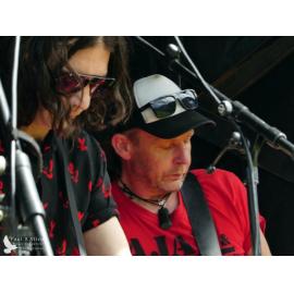 Waitati Music Festival by Paul S Allen: Shakes and the Trouble Makers