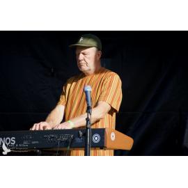 Waitati Music Festival by Paul S Allen: Skulldubbery