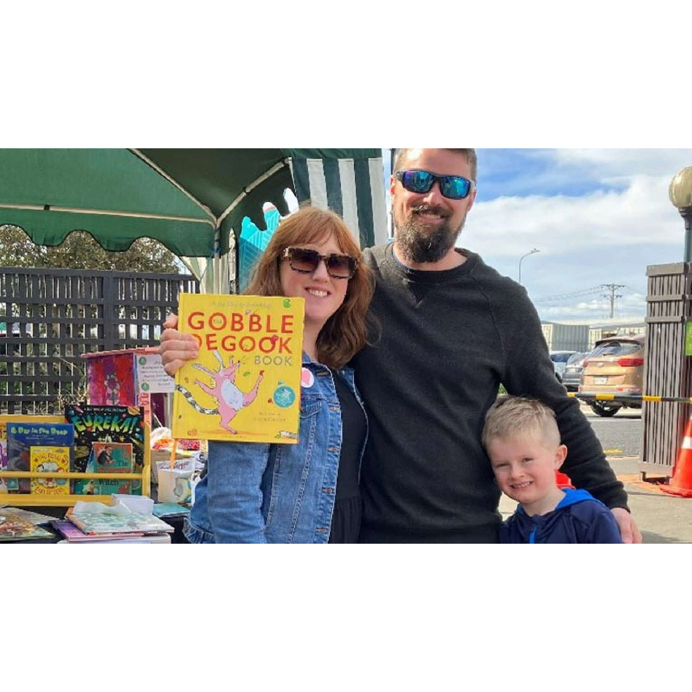 Books and Whānau at the South Dunedin Street Festival