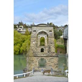 Alexandra Bridge (Former)