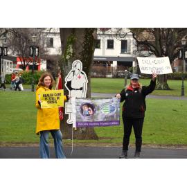 New Zealand Nurses Organisation (NZNO) members on strike in Dunedin