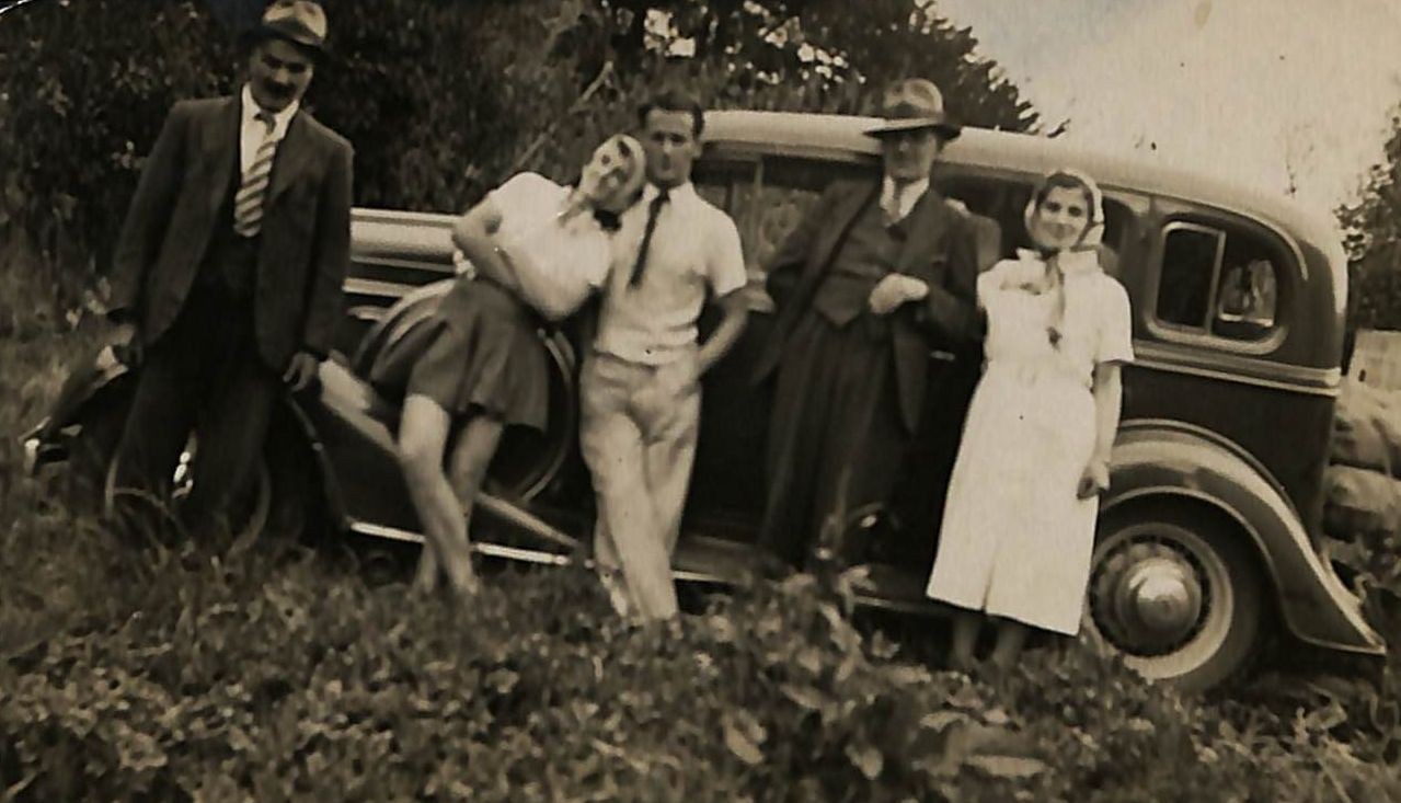 A Slice of Lebanese life. The George Family in the Catlins and Dunedin