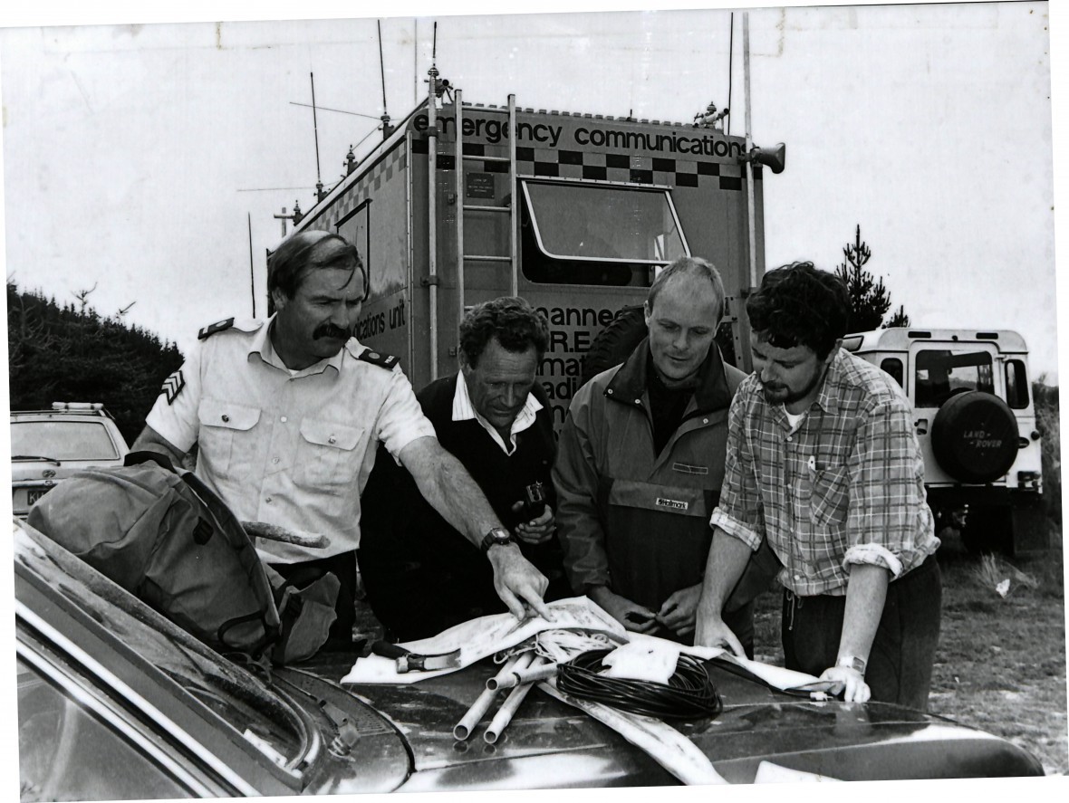 AREC ( Amateur Radio Emergency Communications)