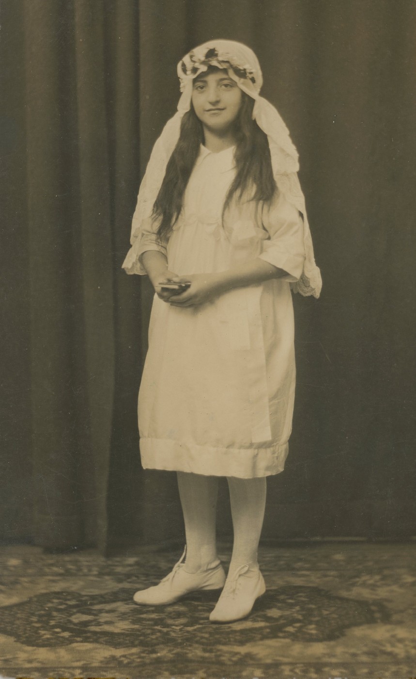 Dolly (Dalalil) Isaac