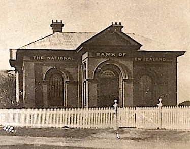5 Mountfort Street, Outram - Former Bank of Otago